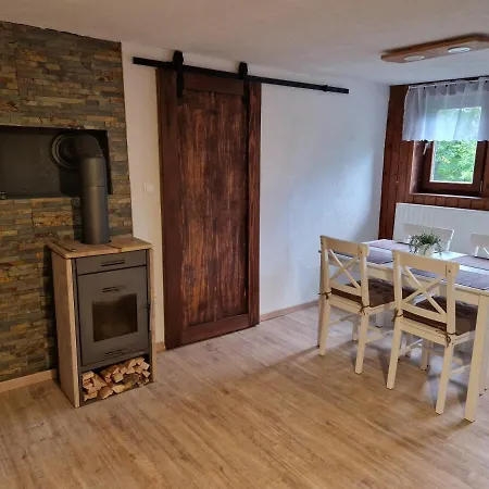 شقة Koca Na Pikovem