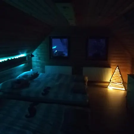 Koca Na Pikovem Crna na Koroskem